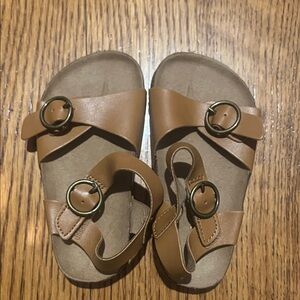 Old Navy Cognac/Tan Faux-Leather Buckled Strap Sandals for Toddler Girls
